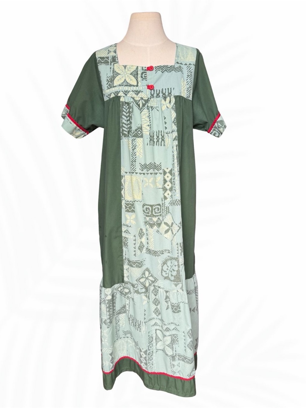 Vintage Ruh Made in Hawaii Muumuu Dress Green Tapa Print Red Buttons